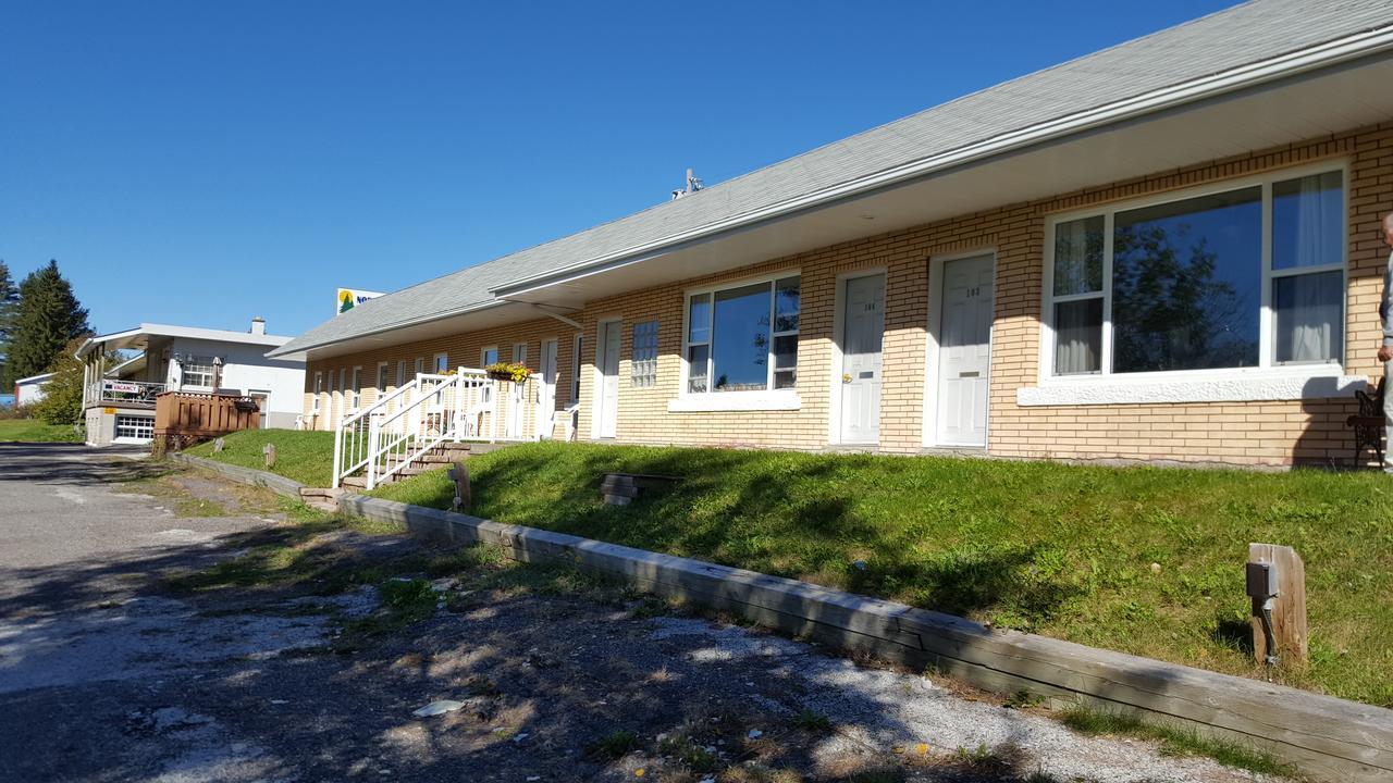 Northland Motel Nipigon Exterior photo